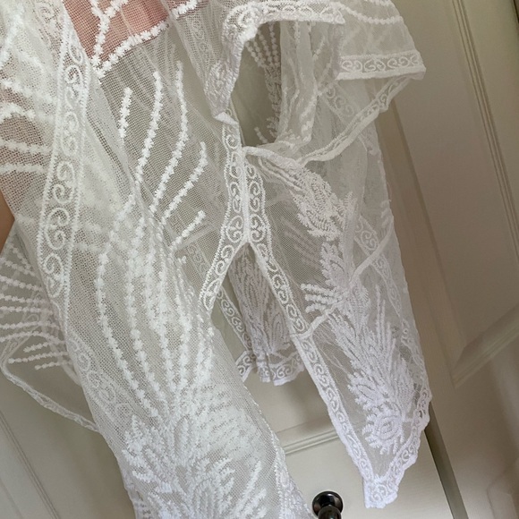 Sheer embroidory kimono cover up - Picture 5 of 5